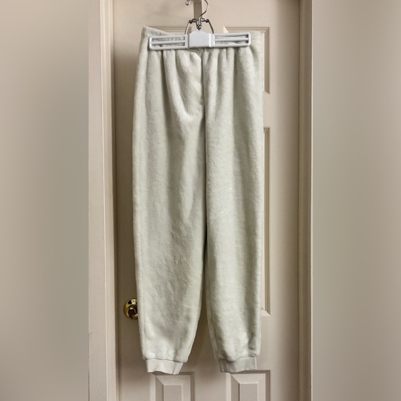 Neiwai Joggers Off-White Fleece 2P - Picture 3 of 5